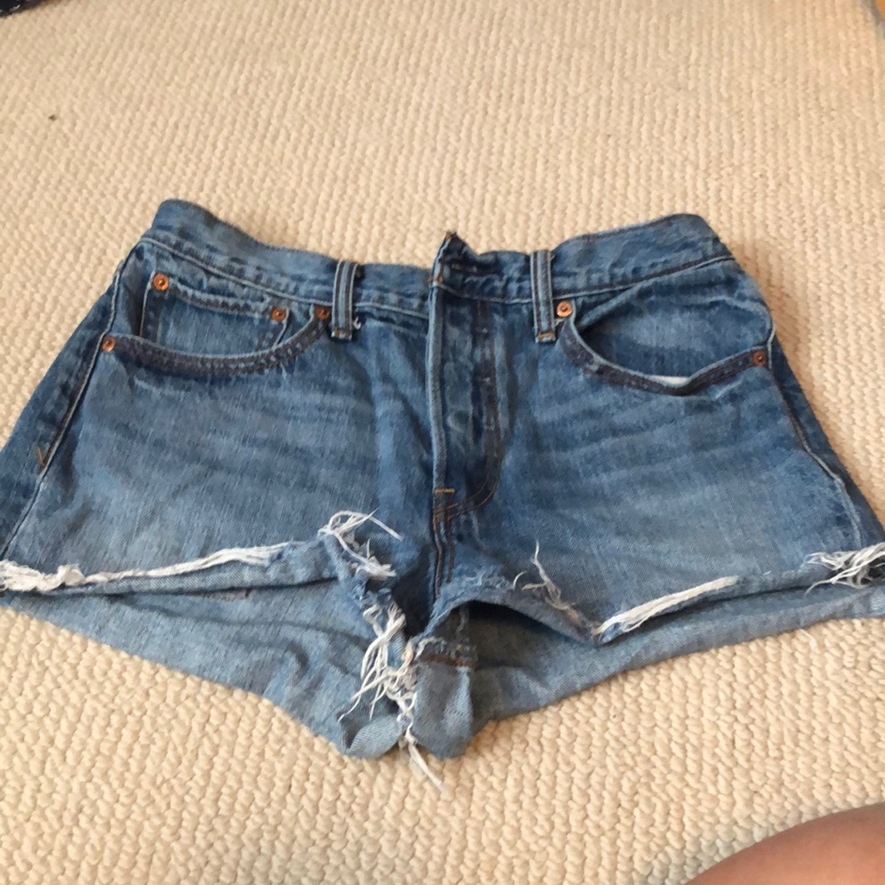 Levi Wedgie Shorts